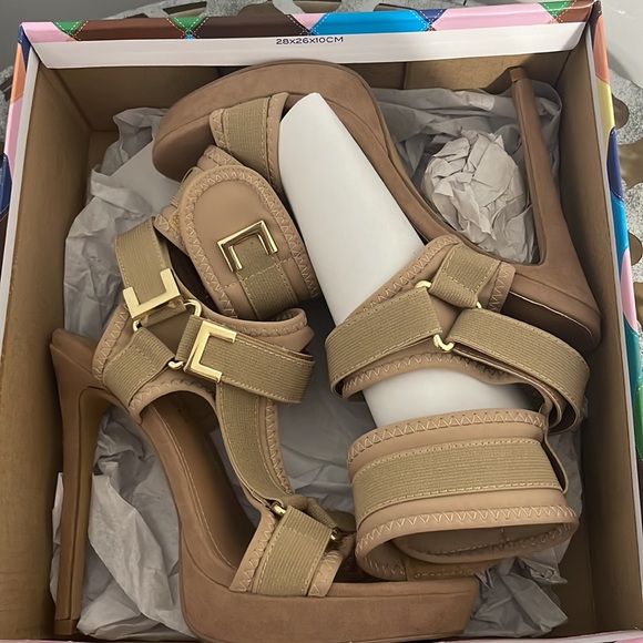 Show Repelica LA Keenan Women’s size 7 Heels 👠 - Picture 9 of 10